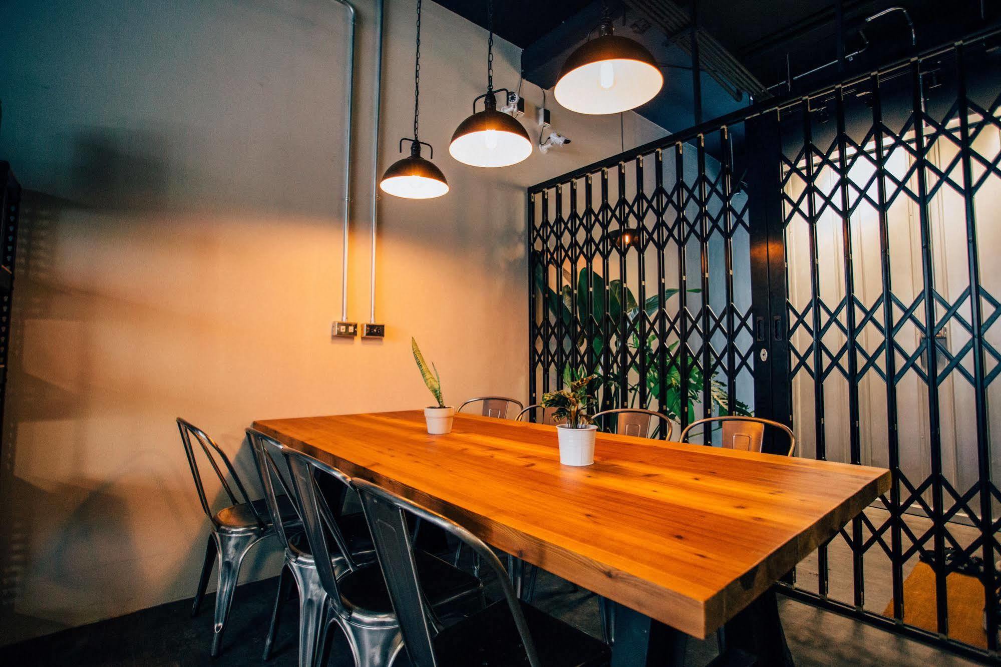 被愛咖啡小旅館 Birdeye Garden Tainan Exterior photo